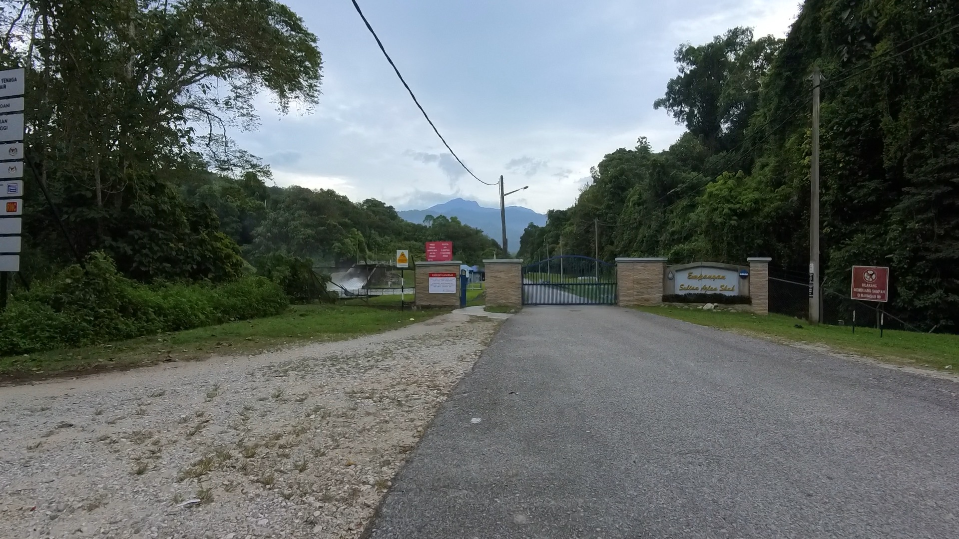 Ulu Kinta Dam Gravel Loop — scene 5 (mixed cycling in Ulu Kinta, Perak)